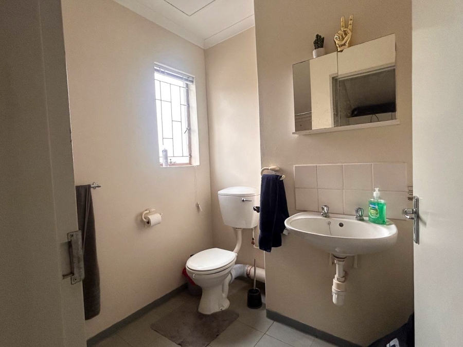 1 Bedroom Property for Sale in Die Bult North West